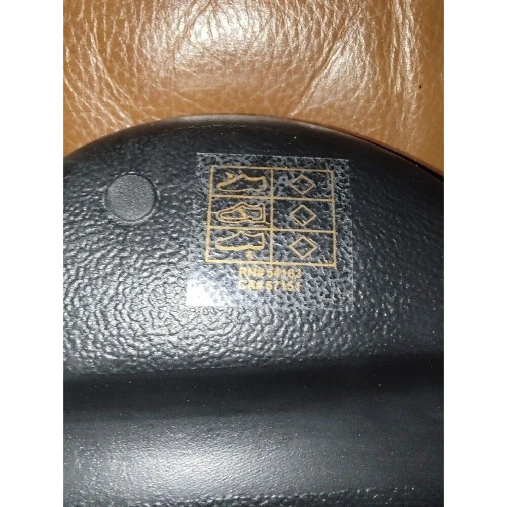 New without box Men's Karl Lagerfeld Black Sandals Slip on US Size 9 EUR Size 42